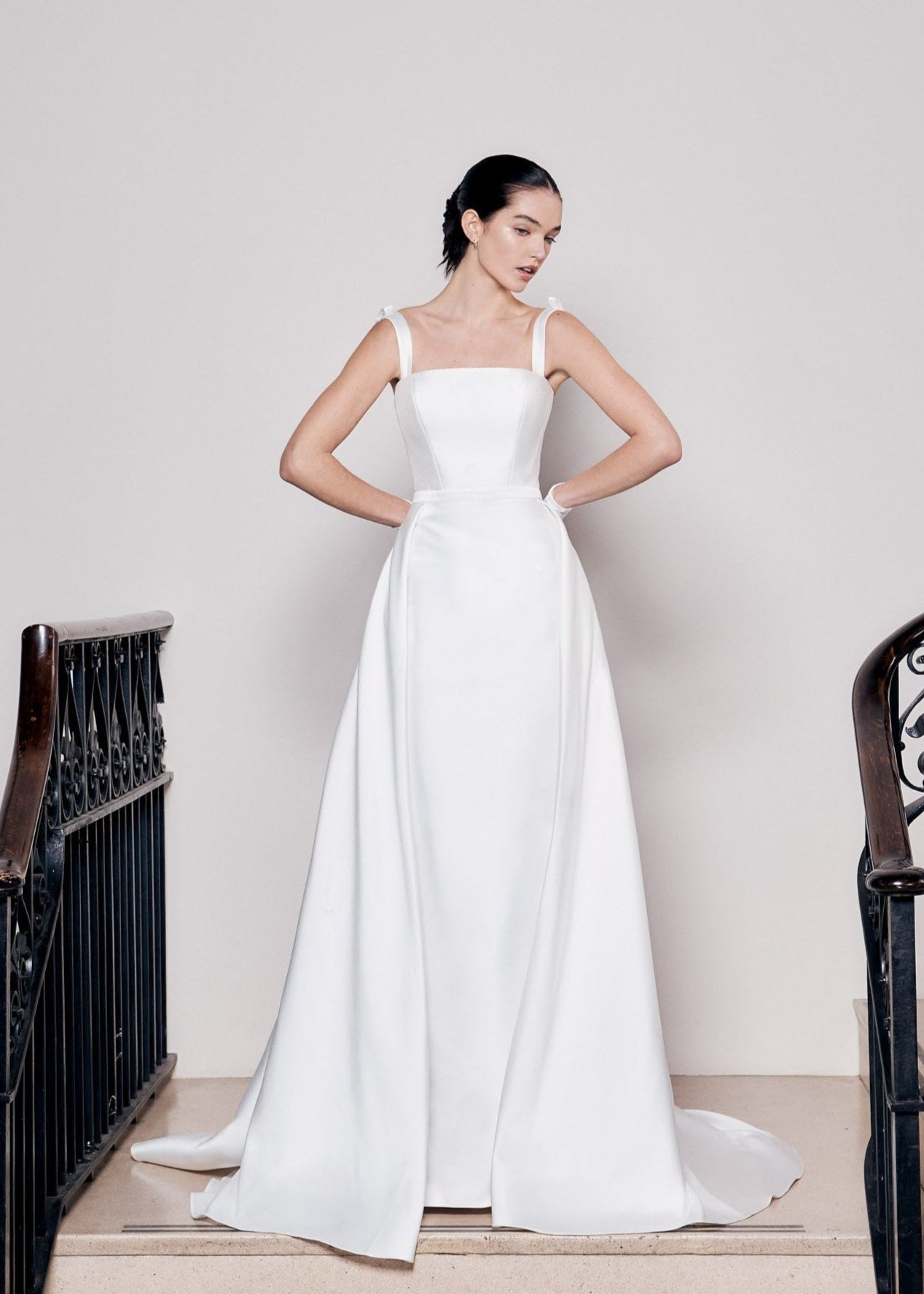 INDIE OVERSKIRT