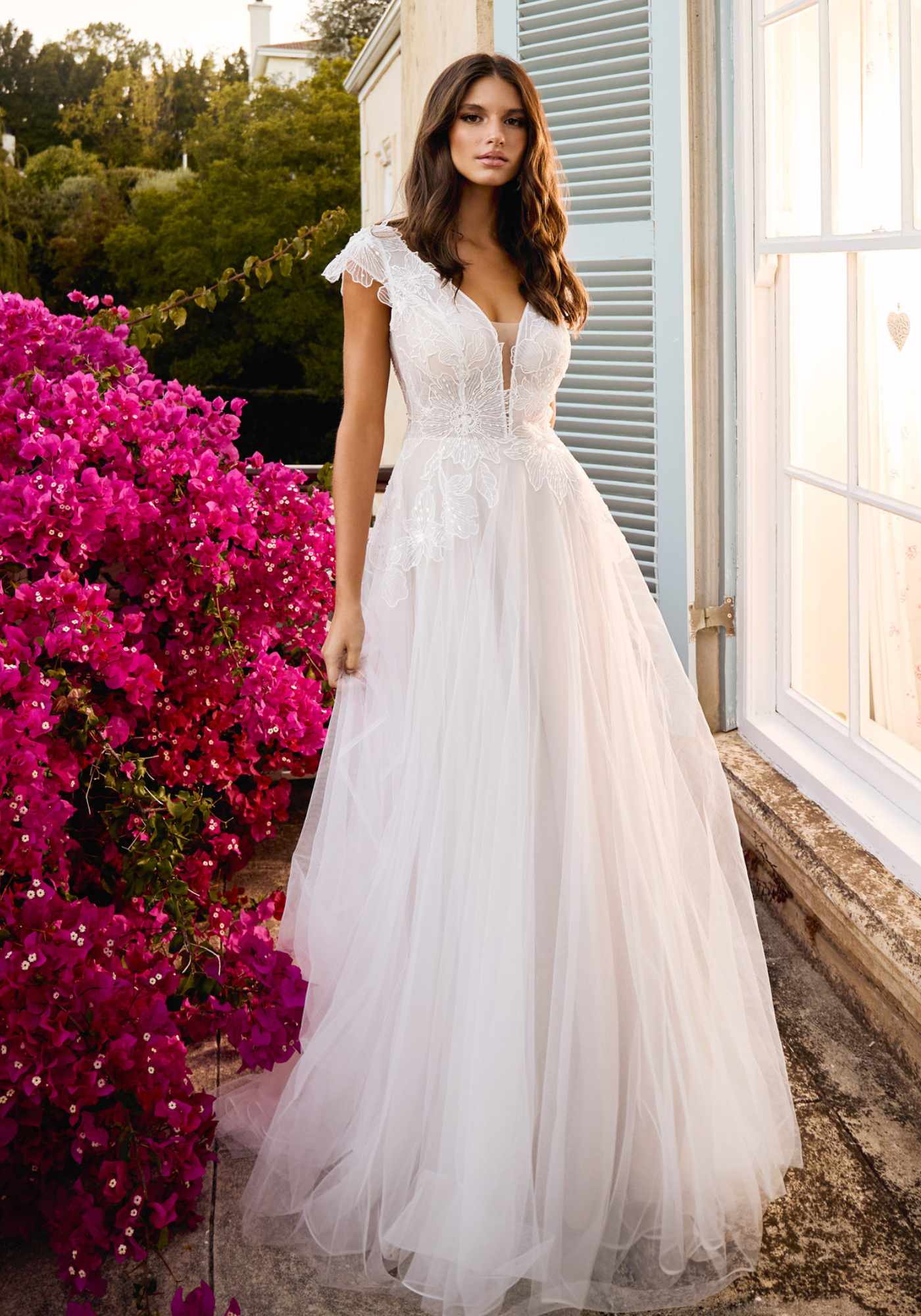 Romantic cap lace sleeve dress with tulle skirt Kelsey Rose Romantic cap lace sleeve dress with tulle skirt Kelsey Rose